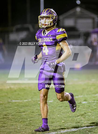 Thumbnail 1 in Grand Saline vs Edgewood photogallery.