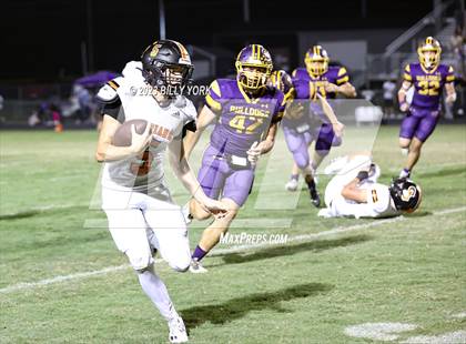 Thumbnail 3 in Grand Saline vs Edgewood photogallery.