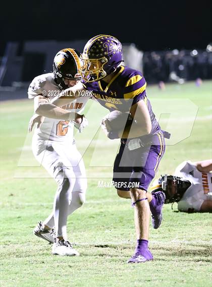 Thumbnail 3 in Grand Saline vs Edgewood photogallery.