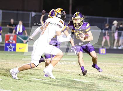 Thumbnail 3 in Grand Saline vs Edgewood photogallery.