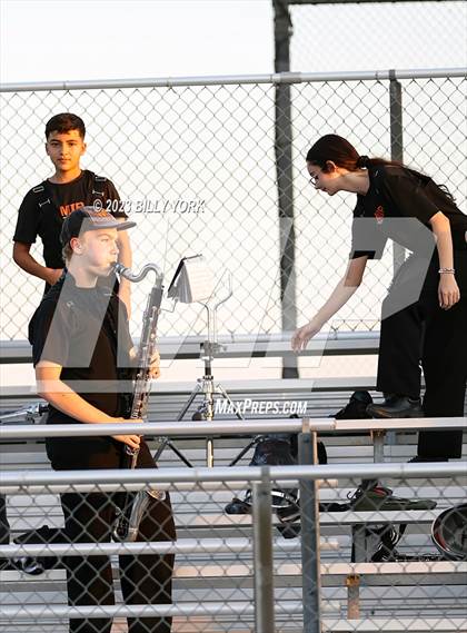 Thumbnail 3 in Grand Saline vs Edgewood photogallery.