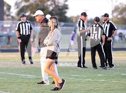 Thumbnail 1 in Grand Saline vs Edgewood photogallery.