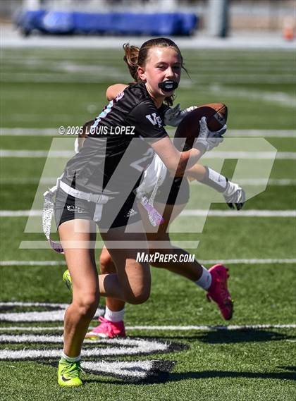 Thumbnail 1 in Capistrano Valley @ Villa Park photogallery.