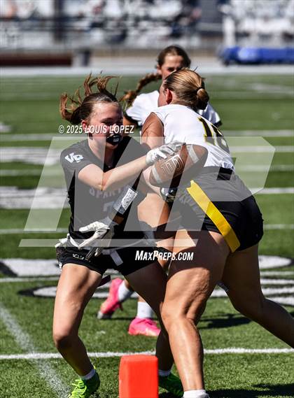 Thumbnail 3 in Capistrano Valley @ Villa Park photogallery.