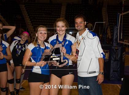 Thumbnail 1 in Williamsville South vs. John Glenn (NYSPHSAA Class B Final) photogallery.