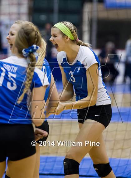 Thumbnail 3 in Williamsville South vs. John Glenn (NYSPHSAA Class B Final) photogallery.