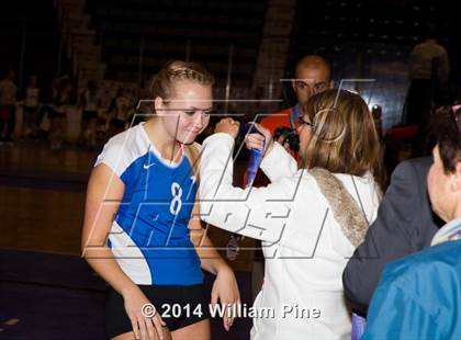 Thumbnail 3 in Williamsville South vs. John Glenn (NYSPHSAA Class B Final) photogallery.