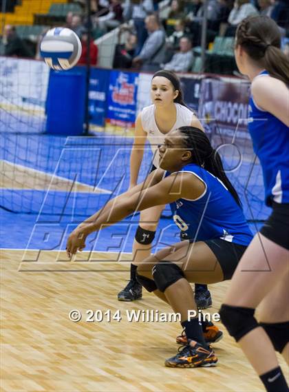 Thumbnail 2 in Williamsville South vs. John Glenn (NYSPHSAA Class B Final) photogallery.