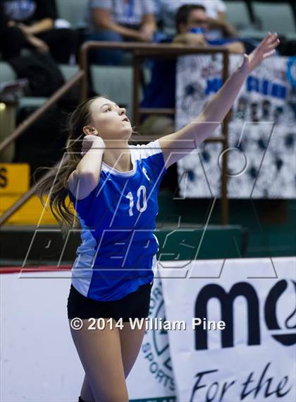 Thumbnail 2 in Williamsville South vs. John Glenn (NYSPHSAA Class B Final) photogallery.