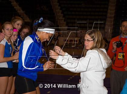 Thumbnail 1 in Williamsville South vs. John Glenn (NYSPHSAA Class B Final) photogallery.