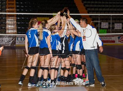 Thumbnail 3 in Williamsville South vs. John Glenn (NYSPHSAA Class B Final) photogallery.