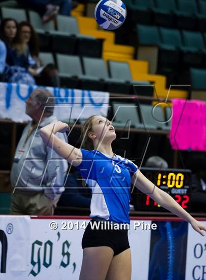 Thumbnail 3 in Williamsville South vs. John Glenn (NYSPHSAA Class B Final) photogallery.