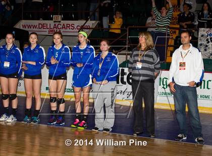 Thumbnail 3 in Williamsville South vs. John Glenn (NYSPHSAA Class B Final) photogallery.