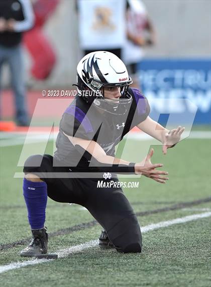 Thumbnail 3 in Palma vs. Mission Oak (CIF State D4A Final) photogallery.