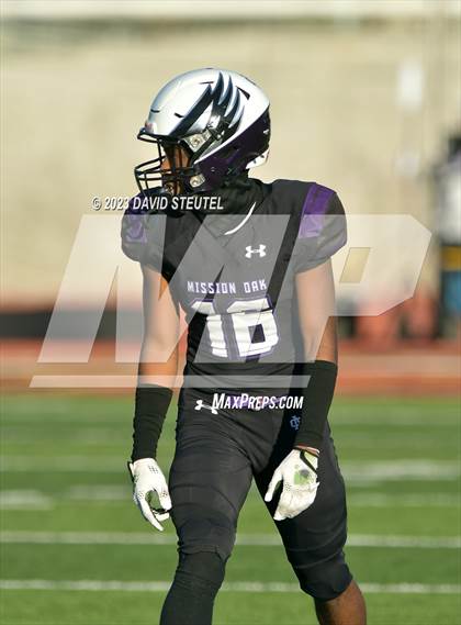 Thumbnail 1 in Palma vs. Mission Oak (CIF State D4A Final) photogallery.
