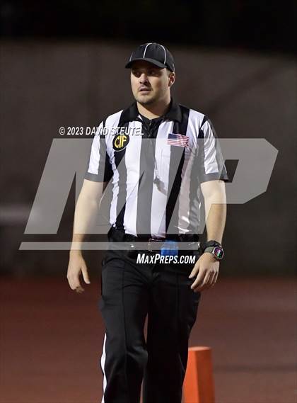 Thumbnail 2 in Palma vs. Mission Oak (CIF State D4A Final) photogallery.