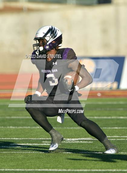 Thumbnail 1 in Palma vs. Mission Oak (CIF State D4A Final) photogallery.