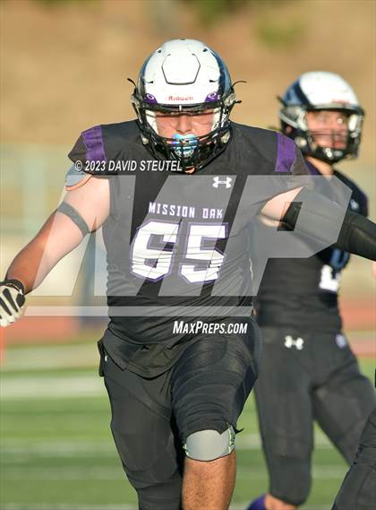 Thumbnail 3 in Palma vs. Mission Oak (CIF State D4A Final) photogallery.