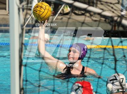 Thumbnail 3 in College Park vs Moreau Catholic (Battle of the Bay) photogallery.