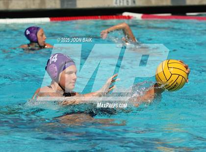 Thumbnail 3 in College Park vs Moreau Catholic (Battle of the Bay) photogallery.