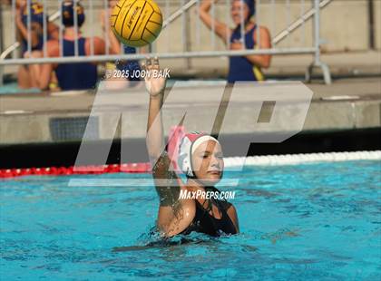 Thumbnail 1 in College Park vs Moreau Catholic (Battle of the Bay) photogallery.