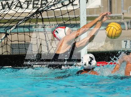 Thumbnail 2 in College Park vs Moreau Catholic (Battle of the Bay) photogallery.
