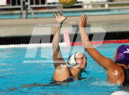 Thumbnail 2 in College Park vs Moreau Catholic (Battle of the Bay) photogallery.