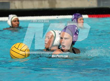 Thumbnail 2 in College Park vs Moreau Catholic (Battle of the Bay) photogallery.