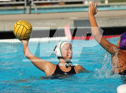 Thumbnail 3 in College Park vs Moreau Catholic (Battle of the Bay) photogallery.