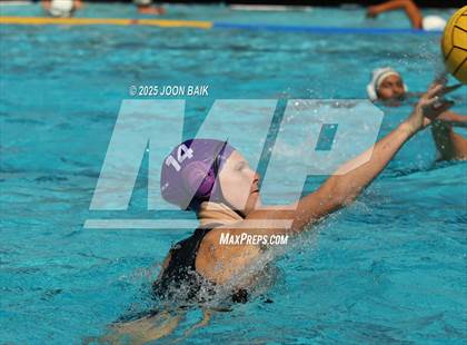 Thumbnail 2 in College Park vs Moreau Catholic (Battle of the Bay) photogallery.