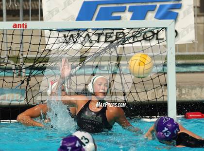 Thumbnail 3 in College Park vs Moreau Catholic (Battle of the Bay) photogallery.