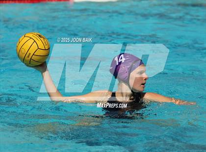 Thumbnail 3 in College Park vs Moreau Catholic (Battle of the Bay) photogallery.