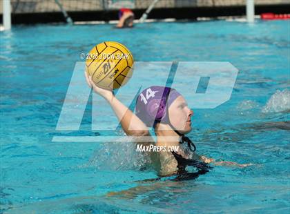 Thumbnail 2 in College Park vs Moreau Catholic (Battle of the Bay) photogallery.