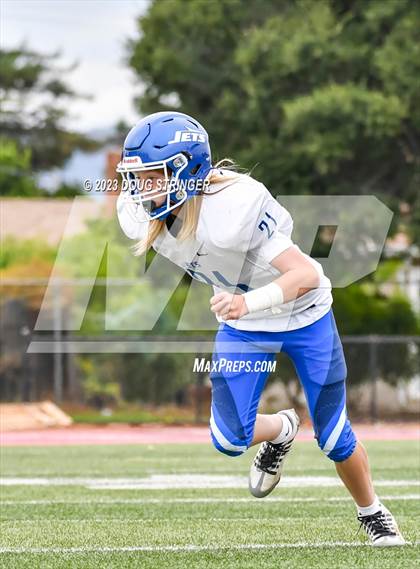 Thumbnail 1 in Encinal @ Arroyo photogallery.