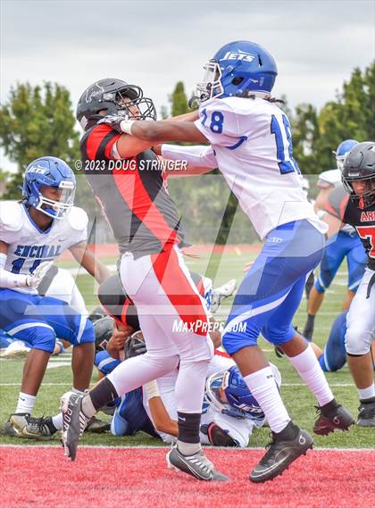 Thumbnail 1 in Encinal @ Arroyo photogallery.