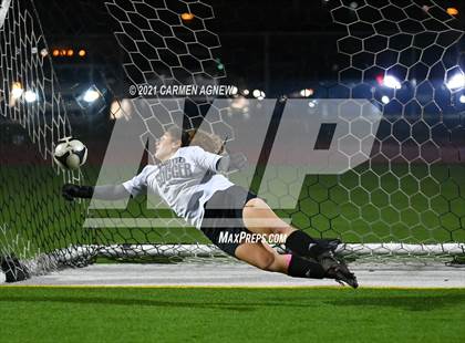 Thumbnail 2 in Cypress Woods vs Klein Cane photogallery.