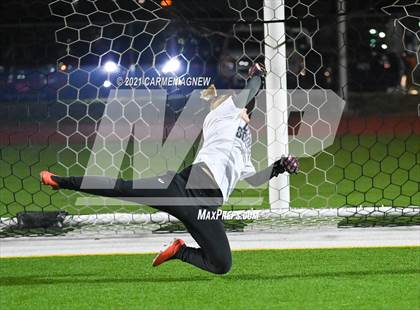 Thumbnail 2 in Cypress Woods vs Klein Cane photogallery.