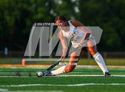 Thumbnail 1 in Independence @ Loudoun Valley photogallery.