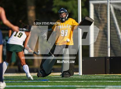 Thumbnail 1 in Independence @ Loudoun Valley photogallery.