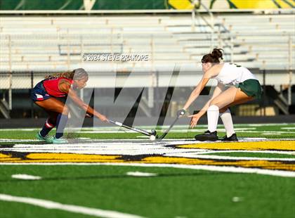 Thumbnail 1 in Independence @ Loudoun Valley photogallery.