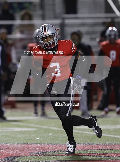 Thumbnail 2 in Rancho Verde vs. Glendora (CIF SS Division 6 Quarter Final) photogallery.