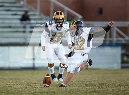 Thumbnail 1 in Western Branch @ Oscar Smith photogallery.