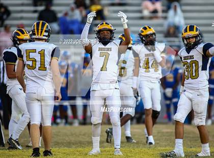 Thumbnail 3 in Western Branch @ Oscar Smith photogallery.