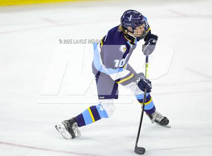 Thumbnail 3 in Poudre School District vs. Valor Christian (CHSAA 5A Final) photogallery.