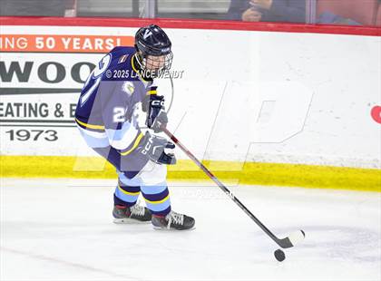 Thumbnail 3 in Poudre School District vs. Valor Christian (CHSAA 5A Final) photogallery.