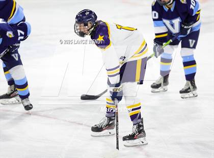 Thumbnail 3 in Poudre School District vs. Valor Christian (CHSAA 5A Final) photogallery.