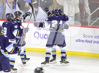 Thumbnail 3 in Poudre School District vs. Valor Christian (CHSAA 5A Final) photogallery.