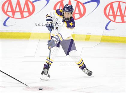 Thumbnail 3 in Poudre School District vs. Valor Christian (CHSAA 5A Final) photogallery.