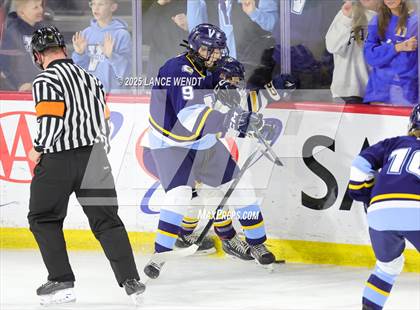 Thumbnail 2 in Poudre School District vs. Valor Christian (CHSAA 5A Final) photogallery.