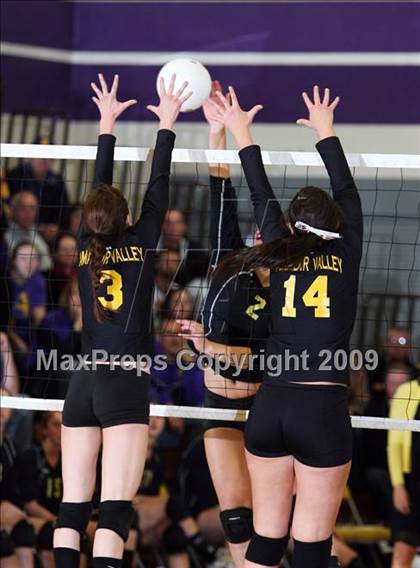 Thumbnail 2 in Granada @. Amador Valley (CIF NCS D1 Final) photogallery.